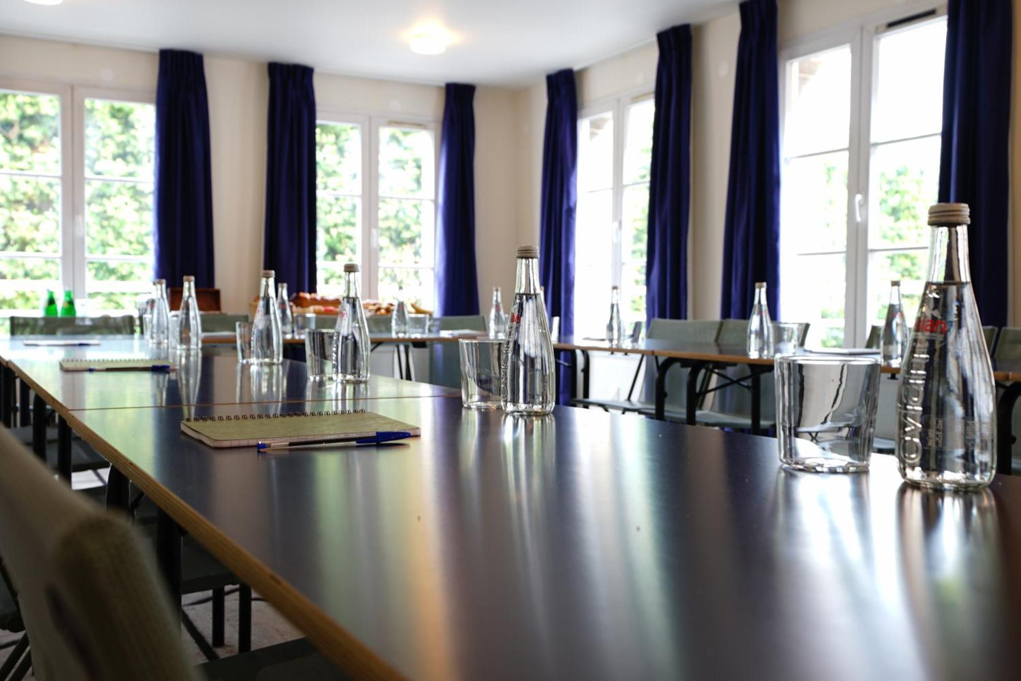 Alfred Hotels Compiègne Екстериор снимка